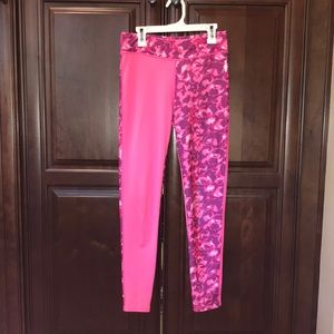 SOLD: Reebok Girls’ Leggings